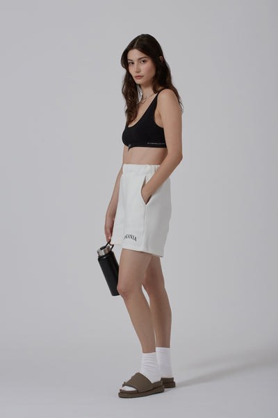 THE ESSENTIAL SWEAT SHORT - OFF WHITE