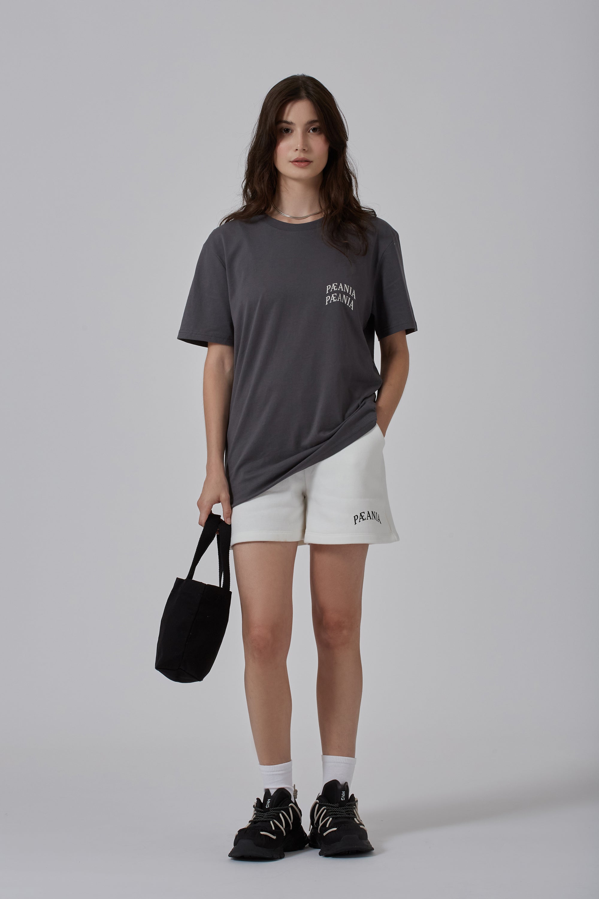 THE ESSENTIAL T-SHIRT - CHARCOAL