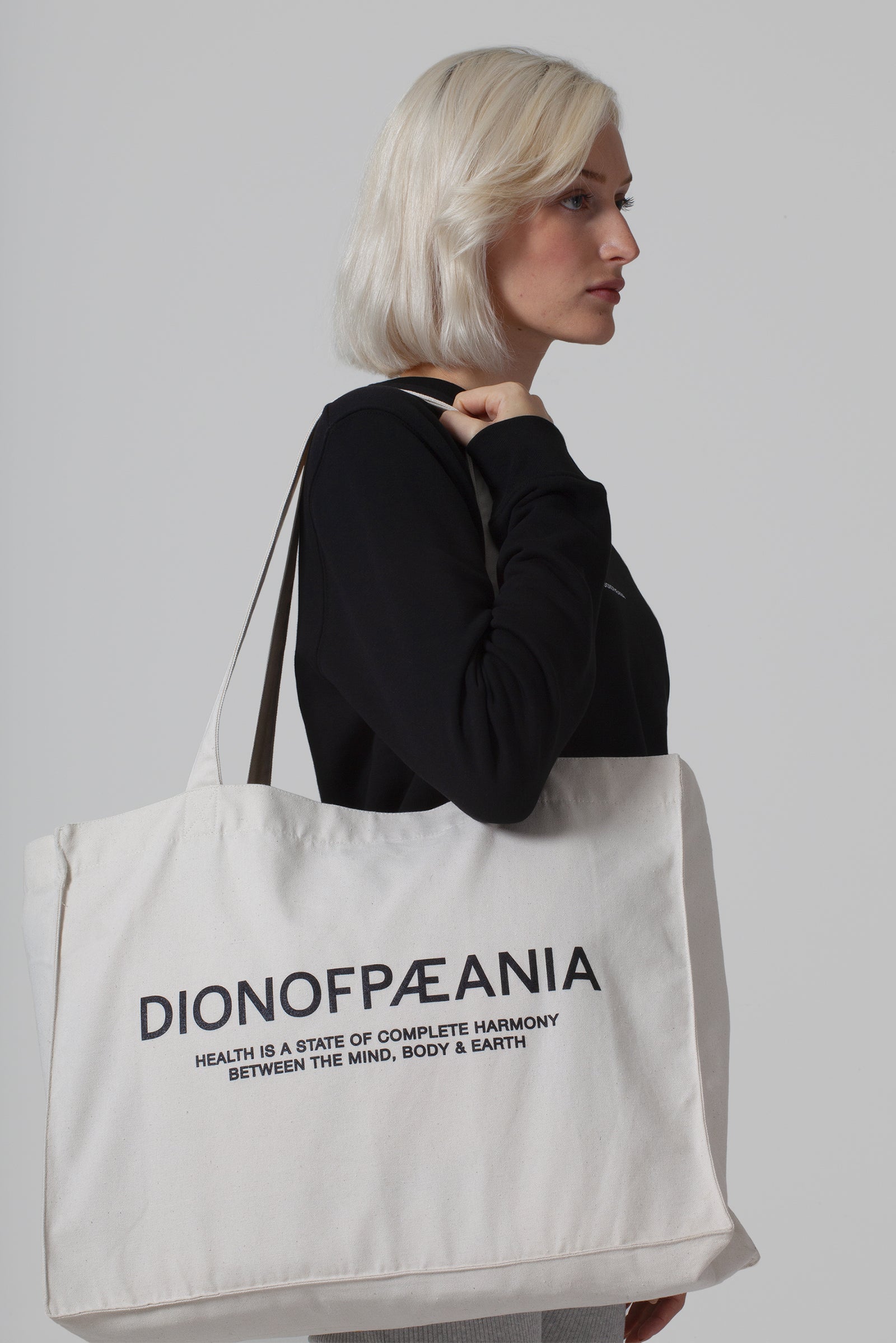 THE RECYCLED COTTON ESSENTIAL TOTE - CREAM & BLACK